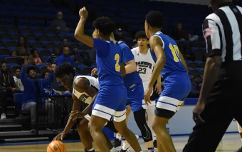 Boy's Varsity Basketball